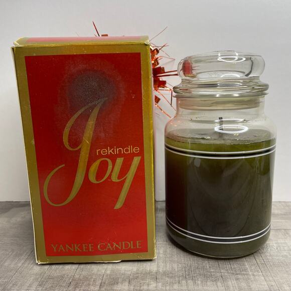 NIB YANKEE CANDLE Holiday Bayberry Large Jar Housewarmer 22oz Black Band Unused - Picture 5 of 7